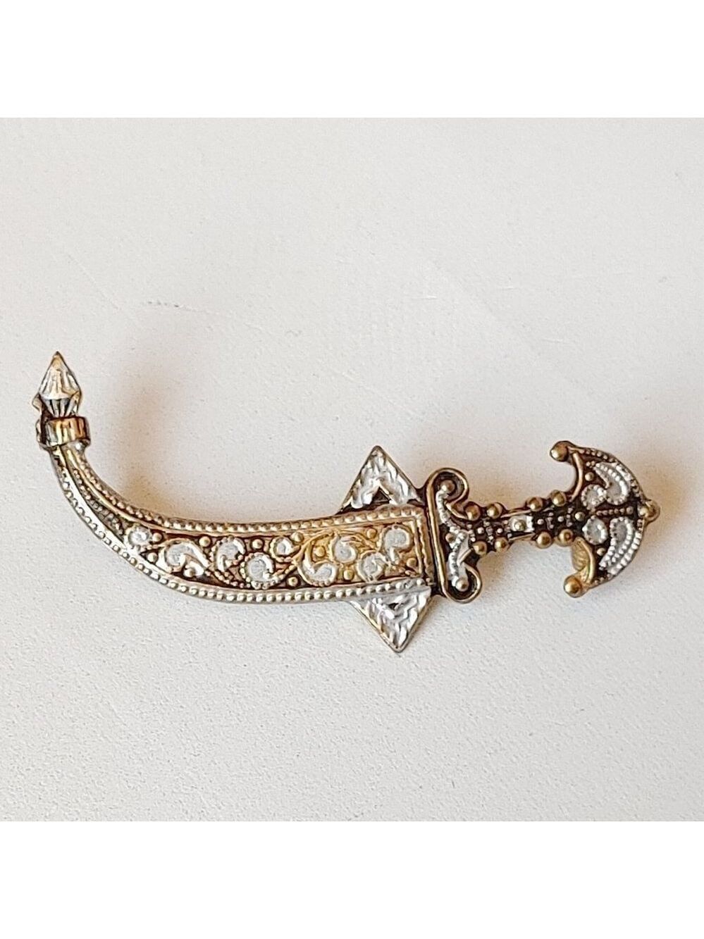 VINTAGE Damascene SPAIN Dagger Pin Brooch Sword Ornate